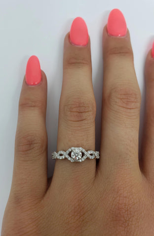 Bague Infinie 0.75ct de diamants en or blanc 14k