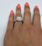 Bague halo 1.00ct de diamants en or jaune 14k