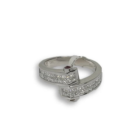 Bague de fiancaille Veronica 0.99ct de diamants VS en or blanc 18k